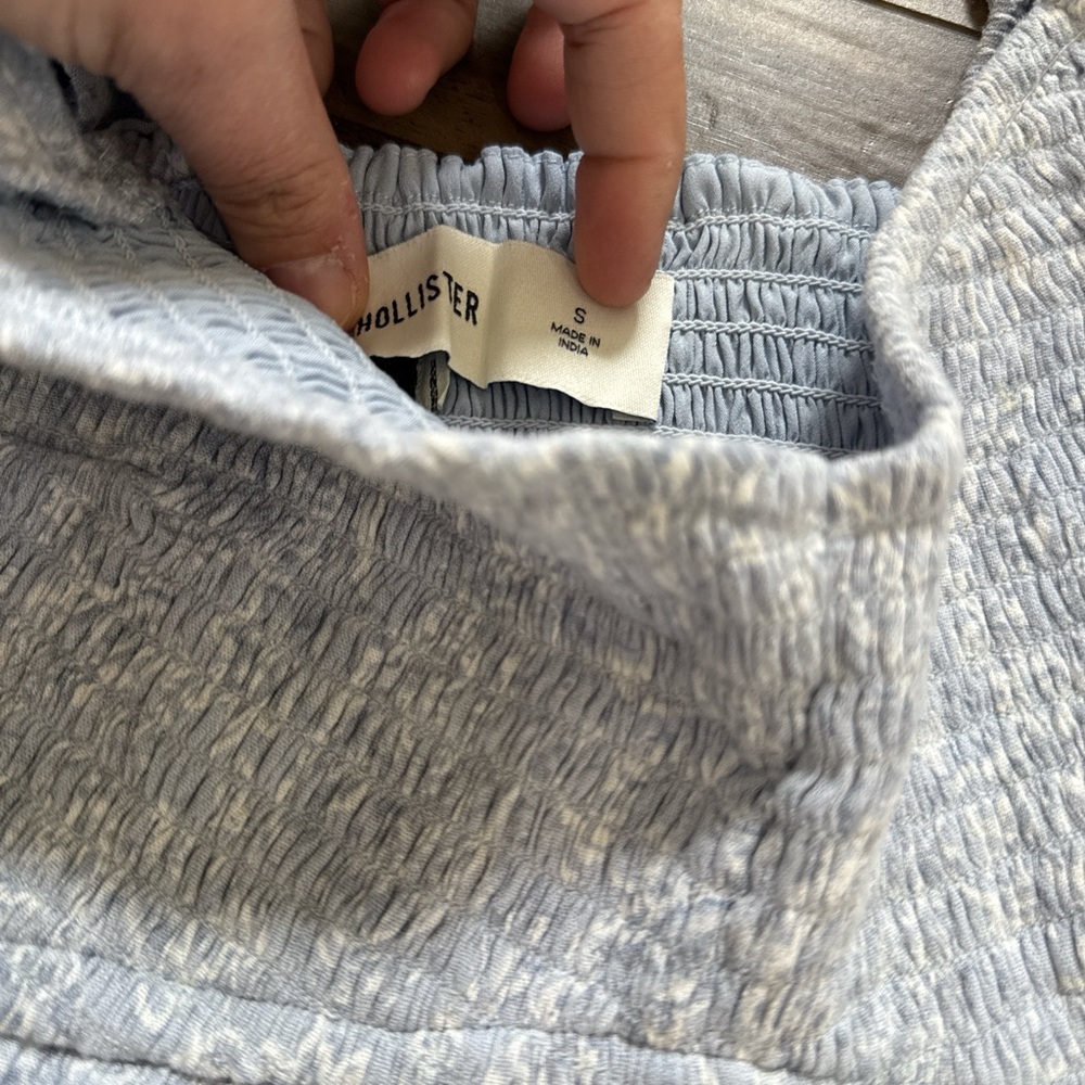 Hollister Pale Blue Smocked Square-Neck Tank - Picture 2 of 3